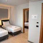 Hotel Adria Palace & 4*
