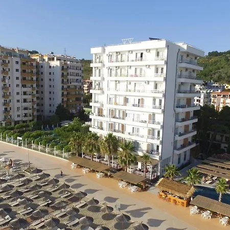 Adria Palace ホテル