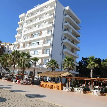 Adria Palace 4* Škalngur