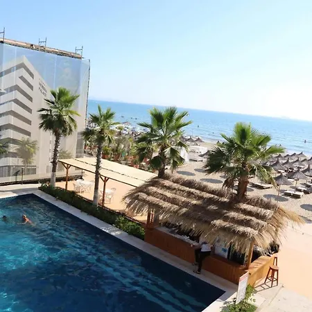 Adria Palace 4* Škalngur