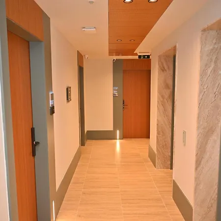 ホテル Adria Palace Škalngur