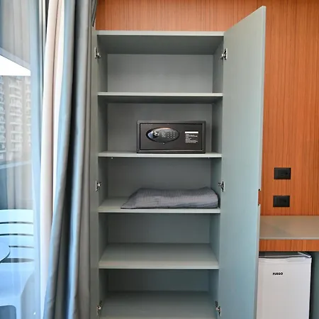 Adria Palace 4*