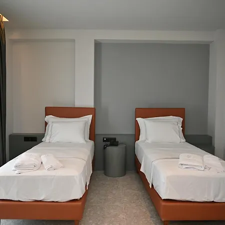 Adria Palace 4* Škalngur