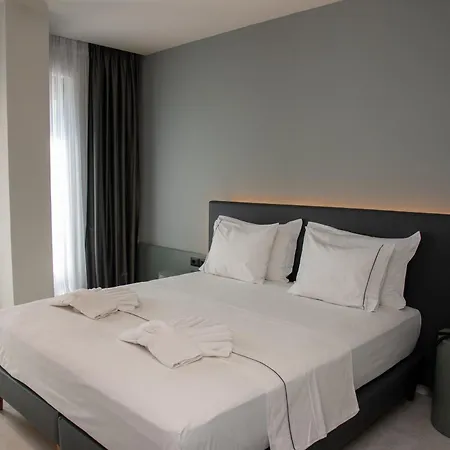 Adria Palace ホテル