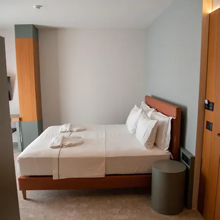 Adria Palace ホテル