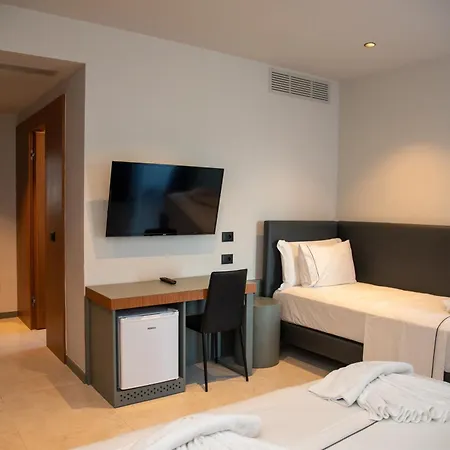 Adria Palace &