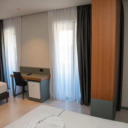 Adria Palace & Hotel