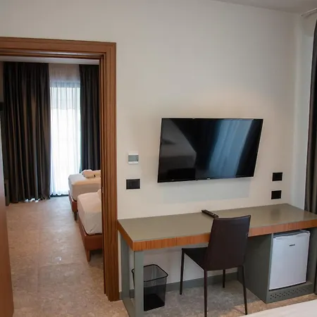 Adria Palace & 호텔 4*