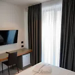 ホテル Adria Palace &