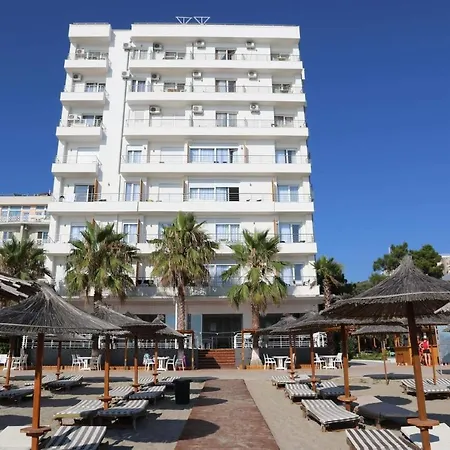 Adria Palace 4* Škalngur